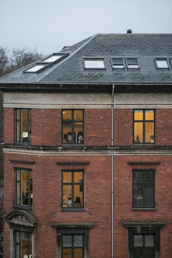 Apartment Unique 5 Bedroom W Exposed Beams In *
