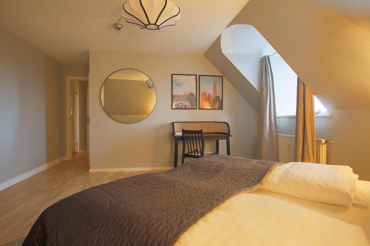 Unique 5 Bedroom W Exposed Beams In Kopenhagen